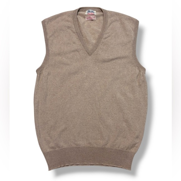 ALAN PAINE Tan Cashmere V Neck Sweater Vest VINTAGE